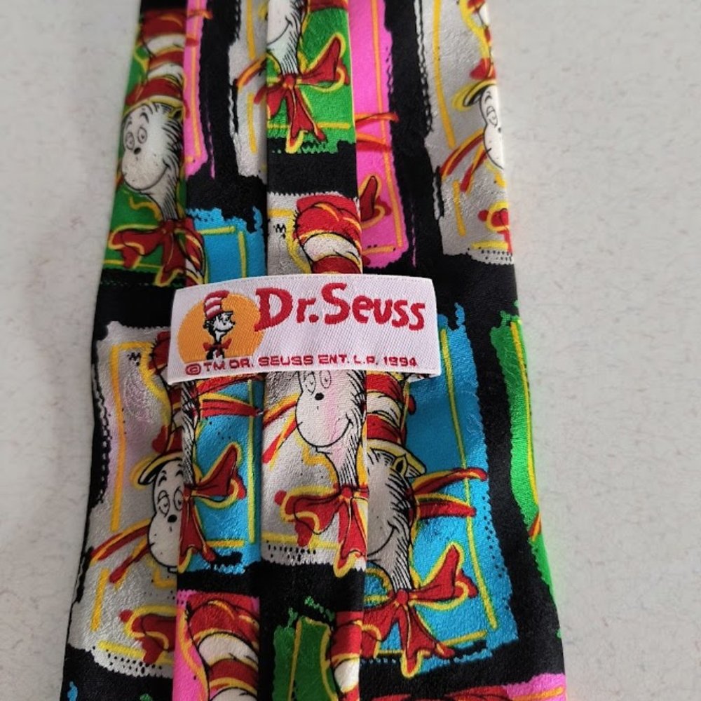 Cat in the Hat Dr Suess 1994  neck tie